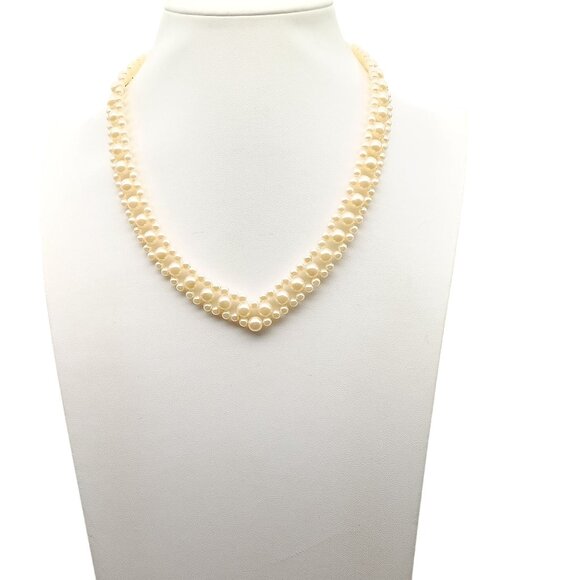 Vintage Faux Champagne Pearl Crocheted Necklace - Picture 1 of 2